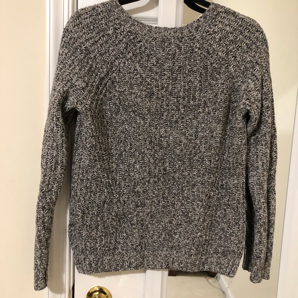 Sweater - Picture 3 of 4